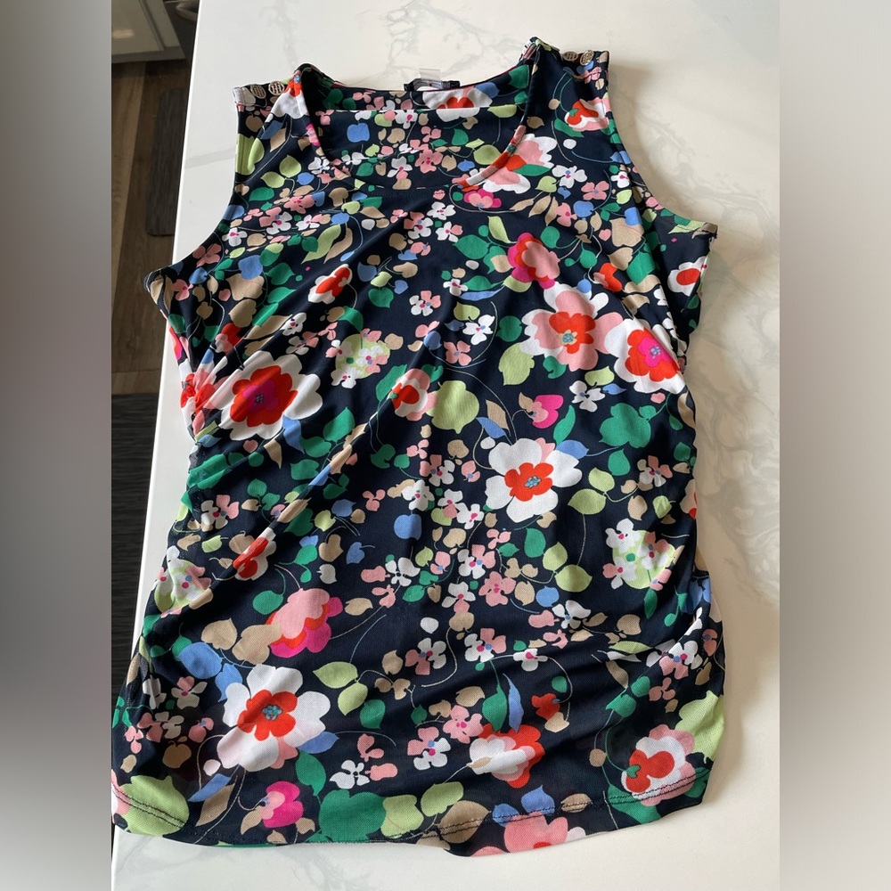Tommy Hilfiger lined floral tank top. Professional. Size medium.